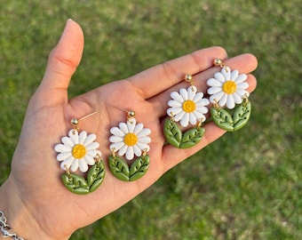 Daisy Earrings Dangle Summer Flower Earrings Handmade Polymer Clay Earrings Daisy Birthday Gift for Her Flower Jewelry Gift Anniversary