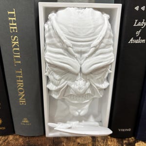 Jeeper Creeper book nook shelf decoration decor bookend bookshelf insert