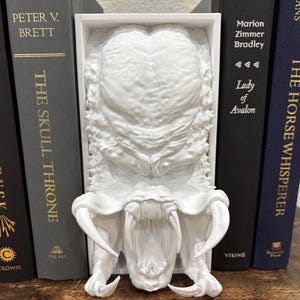 Predator book nook shelf decoration decor bookend bookshelf insert