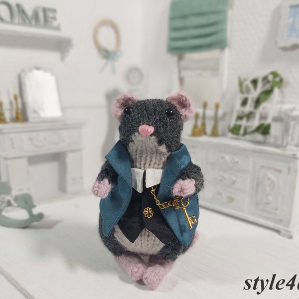 READY to SHIP Cute rat knitted and outfit style4doll