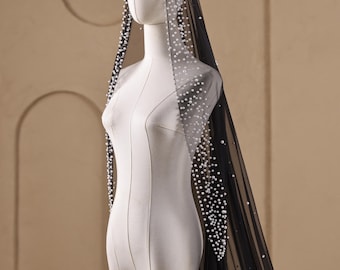 Mantilla Veil • Gothic Black Veil for Wedding • White Pearls Bridal Veil With Comb • Classic Cathedral Vintage Scattered Pearls Edge Veil