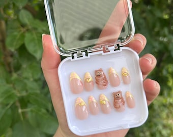 Affe + Bananenpresse auf Nägel