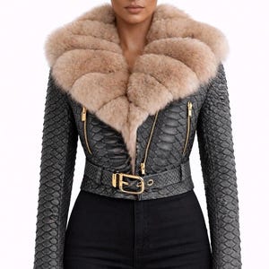 Echte Python Leder Bikerjacke, Echter Fuchspelzkragen, Kurzer Statement Mantel