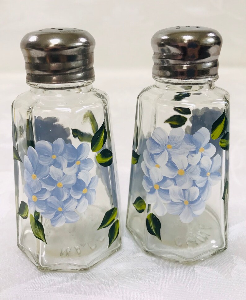 Salt and pepper, shakers,hand painted, blue hydrangeas, gift image 4