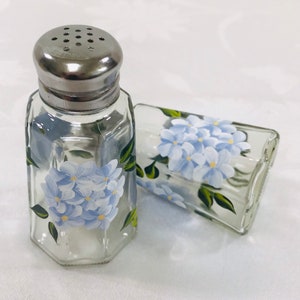 Salt and pepper, shakers,hand painted, blue hydrangeas, gift image 2