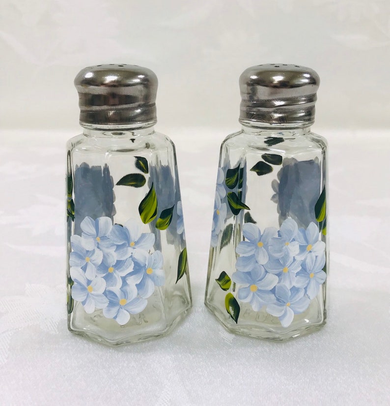 Salt and pepper, shakers,hand painted, blue hydrangeas, gift image 3