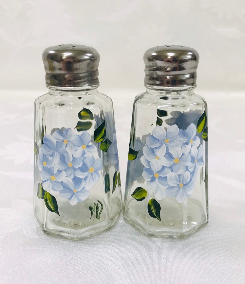 Salt and pepper, shakers,hand painted, blue hydrangeas, gift image 7