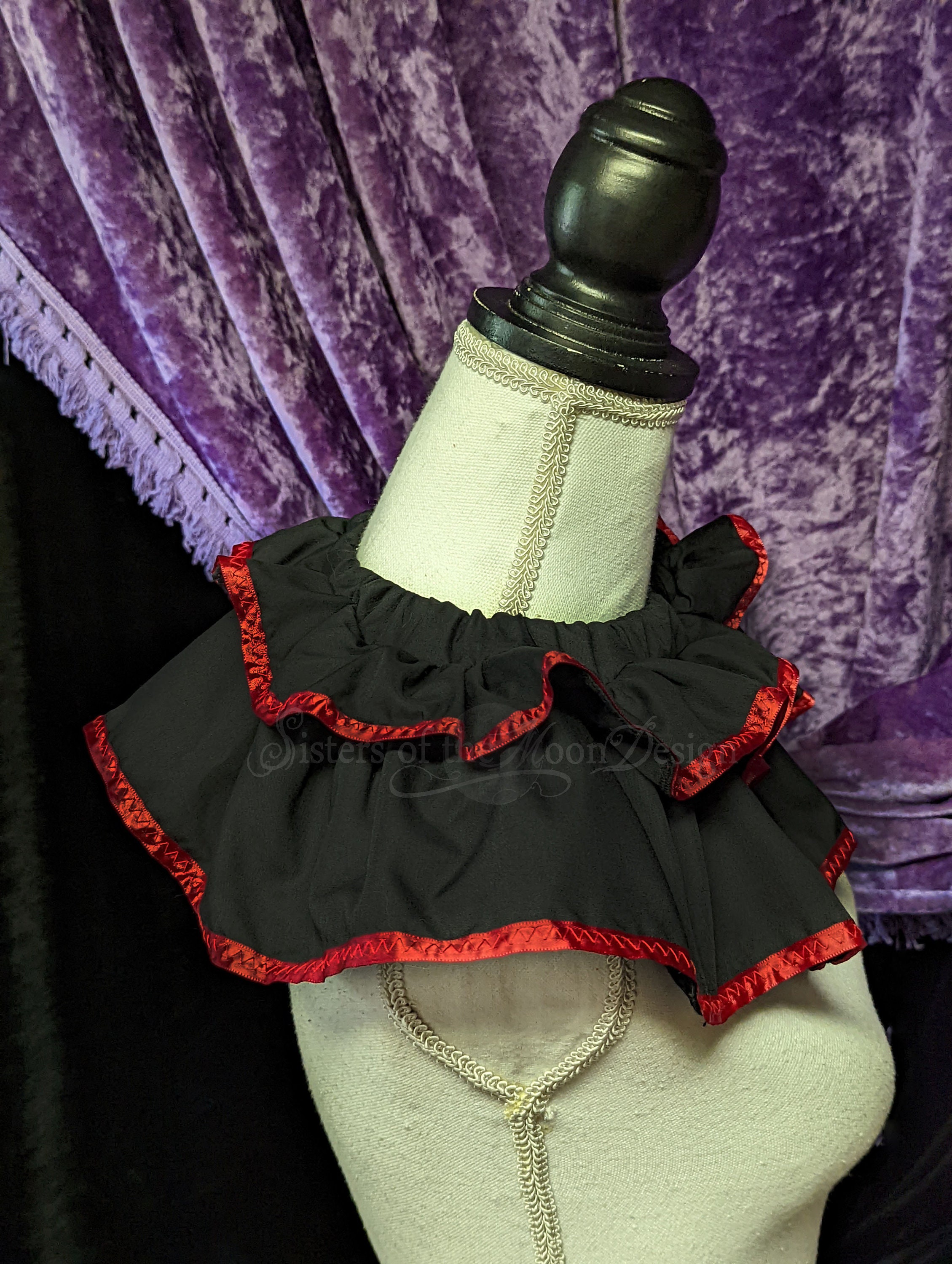 Black & Red Trim Clown Collar Harlequin Neck Ruff Ruffle Two Tone ...