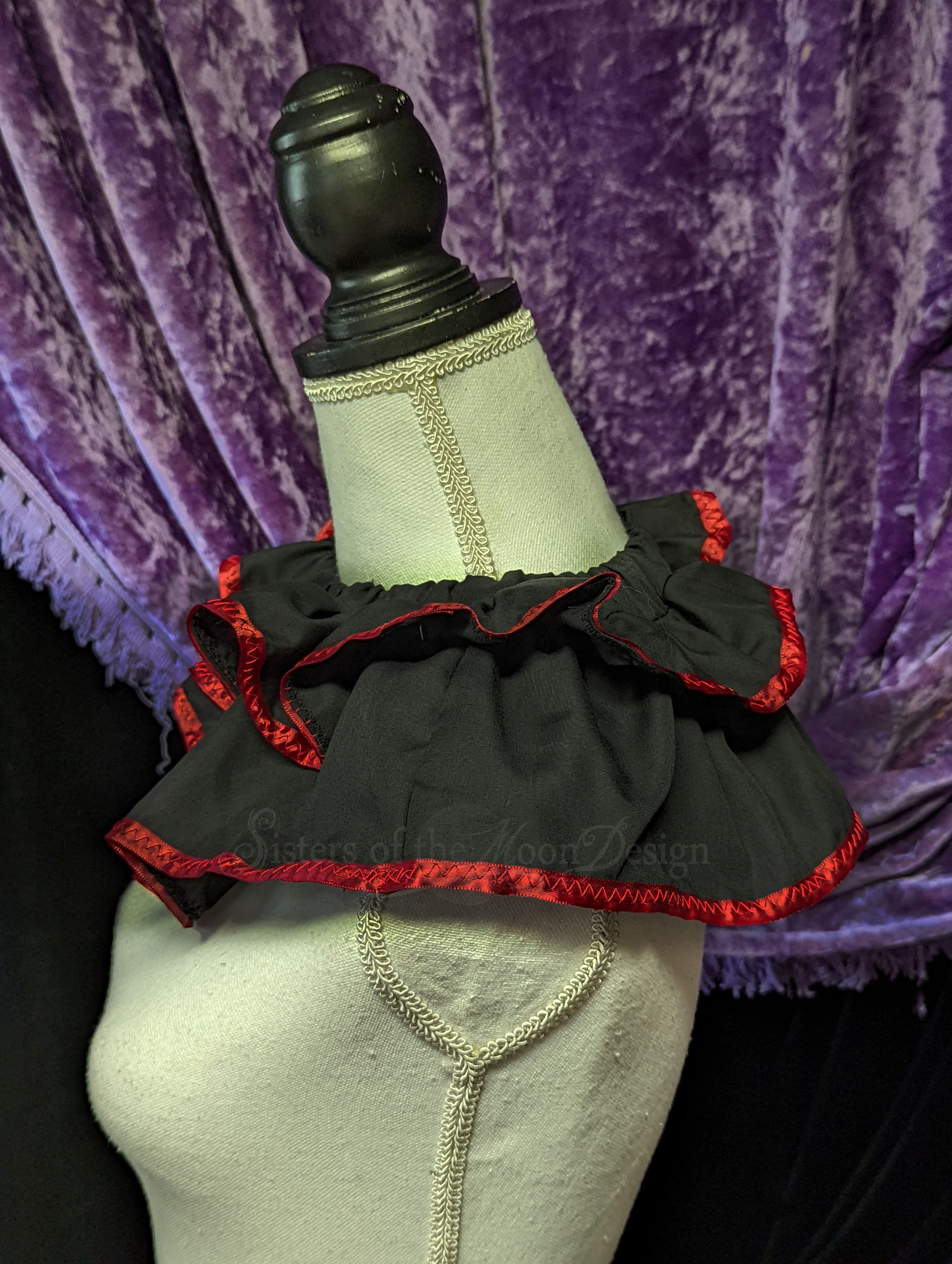 Black & Red Trim Clown Collar Harlequin Neck Ruff Ruffle Two Tone ...