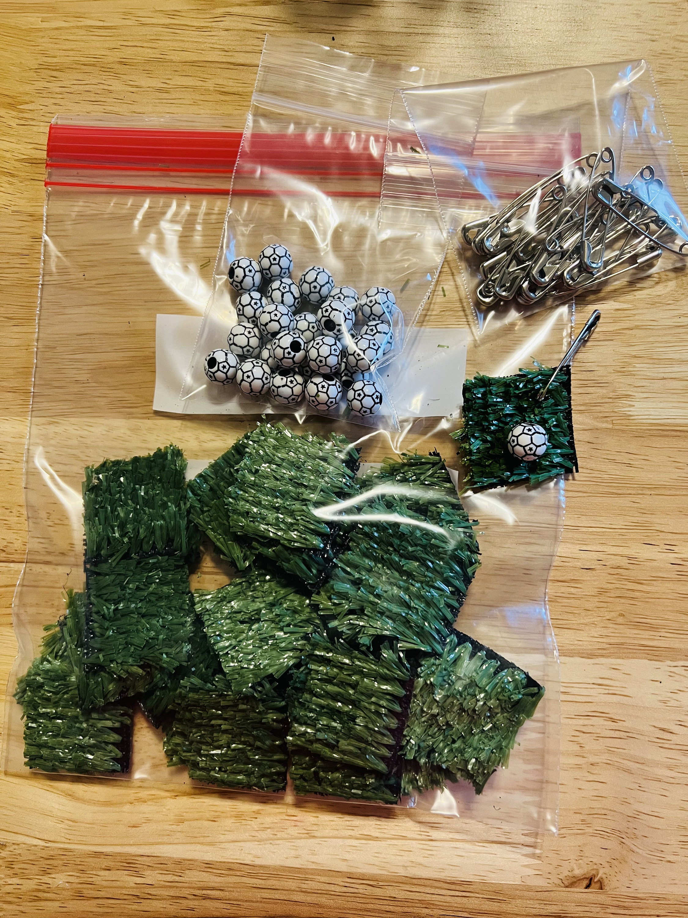 SWAP KIT Girl Scouts BOGS Swaps Soccer Set of 25 - Etsy