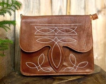Western-Inspired Lou Fringe Crossbody Tan Leather Bag