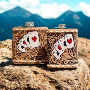 Flacon en cuir repoussé pour cartes Western fait main véritable