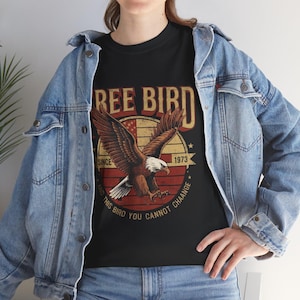 Free Bird Shirt, Oversized Trendy Shirts, Comfort Colors Band TShirt, Old School Band T-shirt, Retro Music Shirt, Rock Band Tee