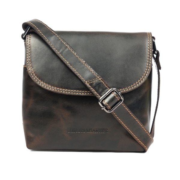 Metro Leather Crossbody Bag in Brown