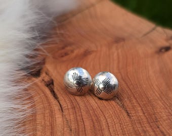 Handmade Zia New Mexico stamped round sterling silver stud 11mm 7/16” earrings pair