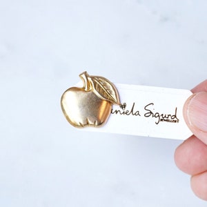Apple pin, gift for teacher , mini brooch