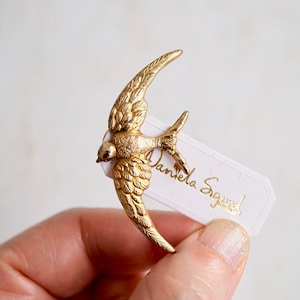 Swallow bird lapel pin
