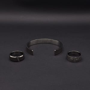 Brazalete/pulsera de titanio