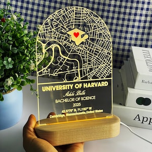 Veilleuse de carte du campus personnalisée, veilleuse LED de carte de l'université personnalisée, plaque acrylique de carte de l'université, cadeau de remise des diplômes pour la promotion 2025