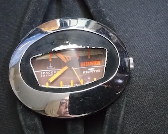Vintage Fortis Automatic Spaceman Day/Date  Wrist Watch Swiss Made.