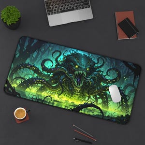 Tapete de mesa Swamp Guardian – Mousepad de criatura para TCG, D&D, torneios, tapete de personagem para jogadores com arte de fantasia