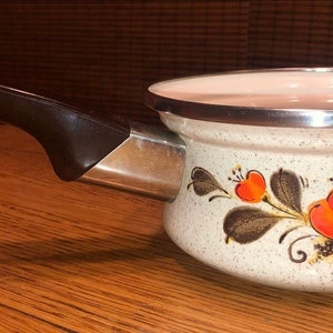 1970’s Moneta Enamelware Saucepan