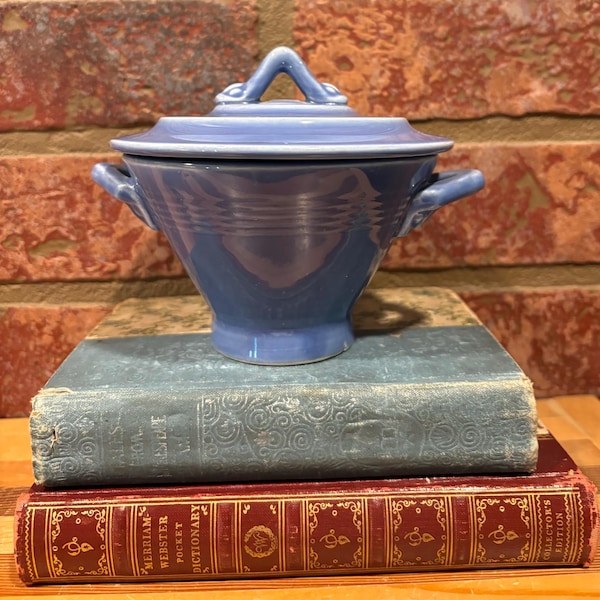 Vintage Homer Laughlin Harlequin Mauve Blue Sugar Bowl With Lid - FREE SHIPPING