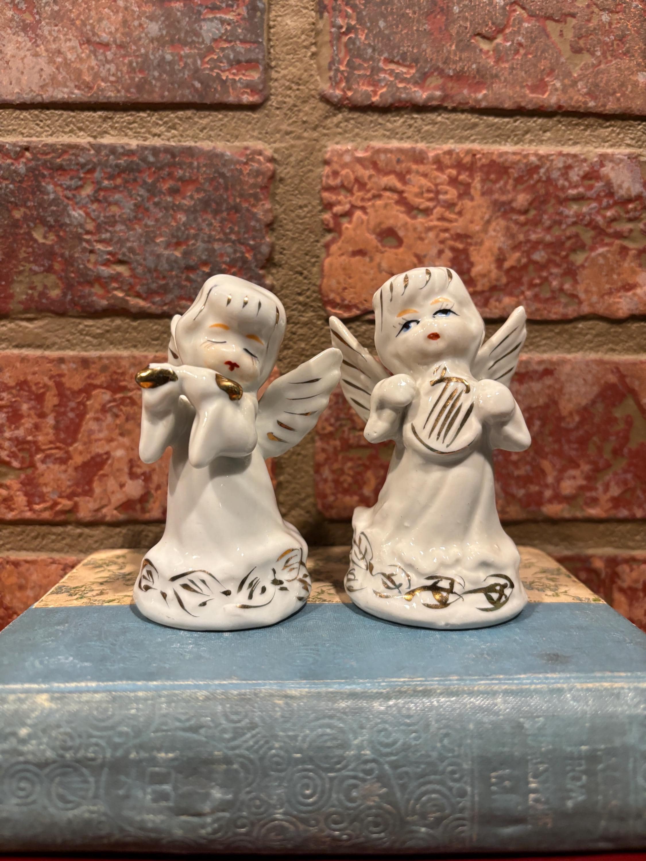 Vintage Porcelain Angels - Christmas - Musical - Japan - FREE