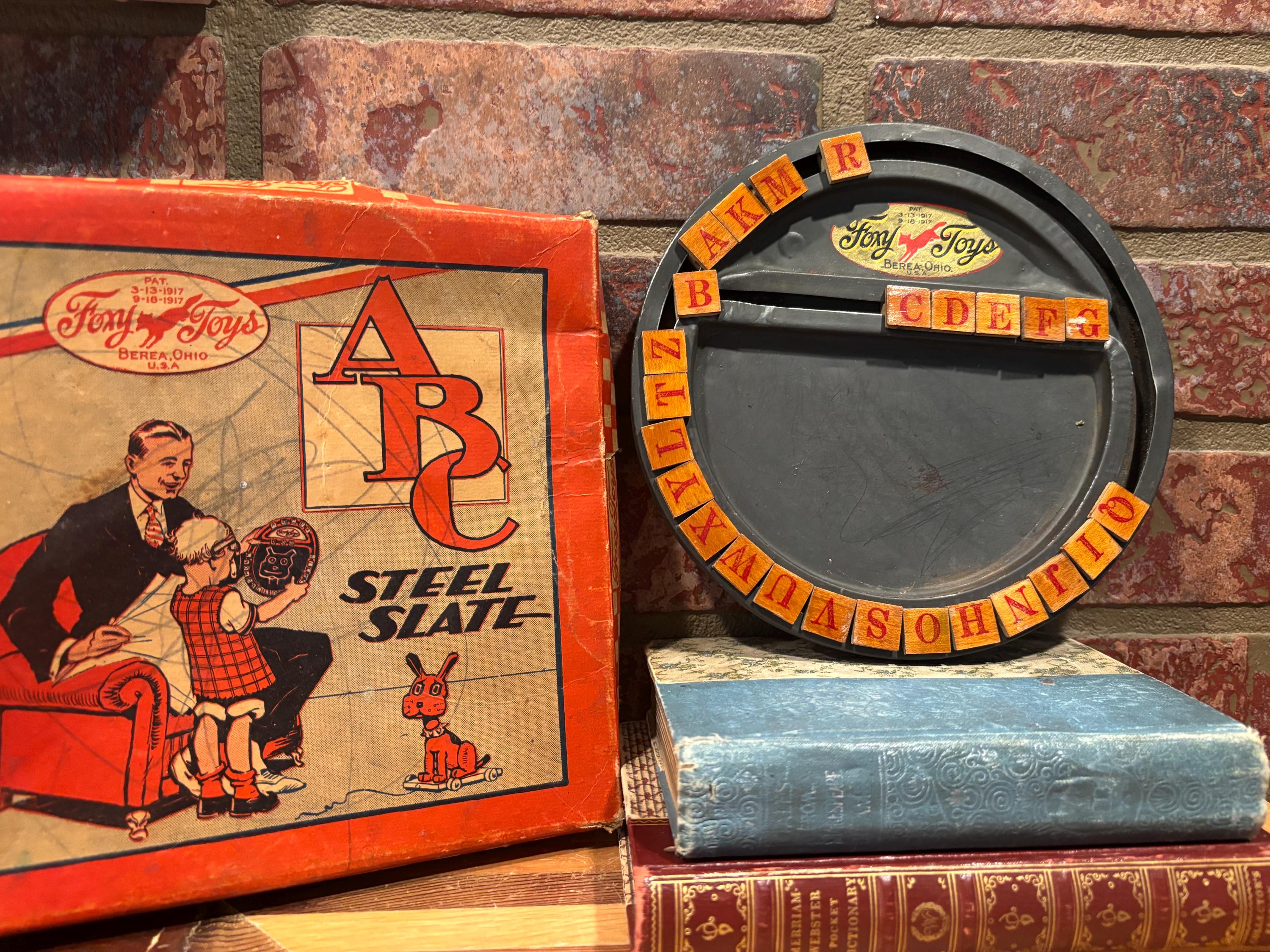 Antique 1917 Foxy Toys Alphabet Spelling Word Builder, Original Box, FREE SHIPPING!!