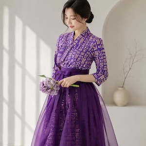 korean lunar new year dress In honor of the Lunar New Year wearing a traditional Korean hanbok, which Koreans wear on special occasions like thanksgiving and the new year but honestly I kinda could wear it