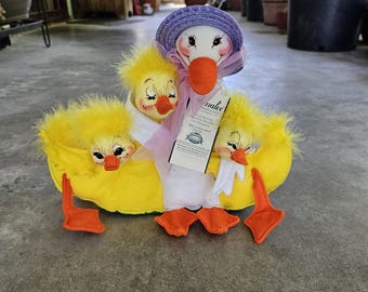 Annalee 2004 Bunch Of Duckies #150404 Duck & Chicks Spring, Easter Decor NEW With Tag
