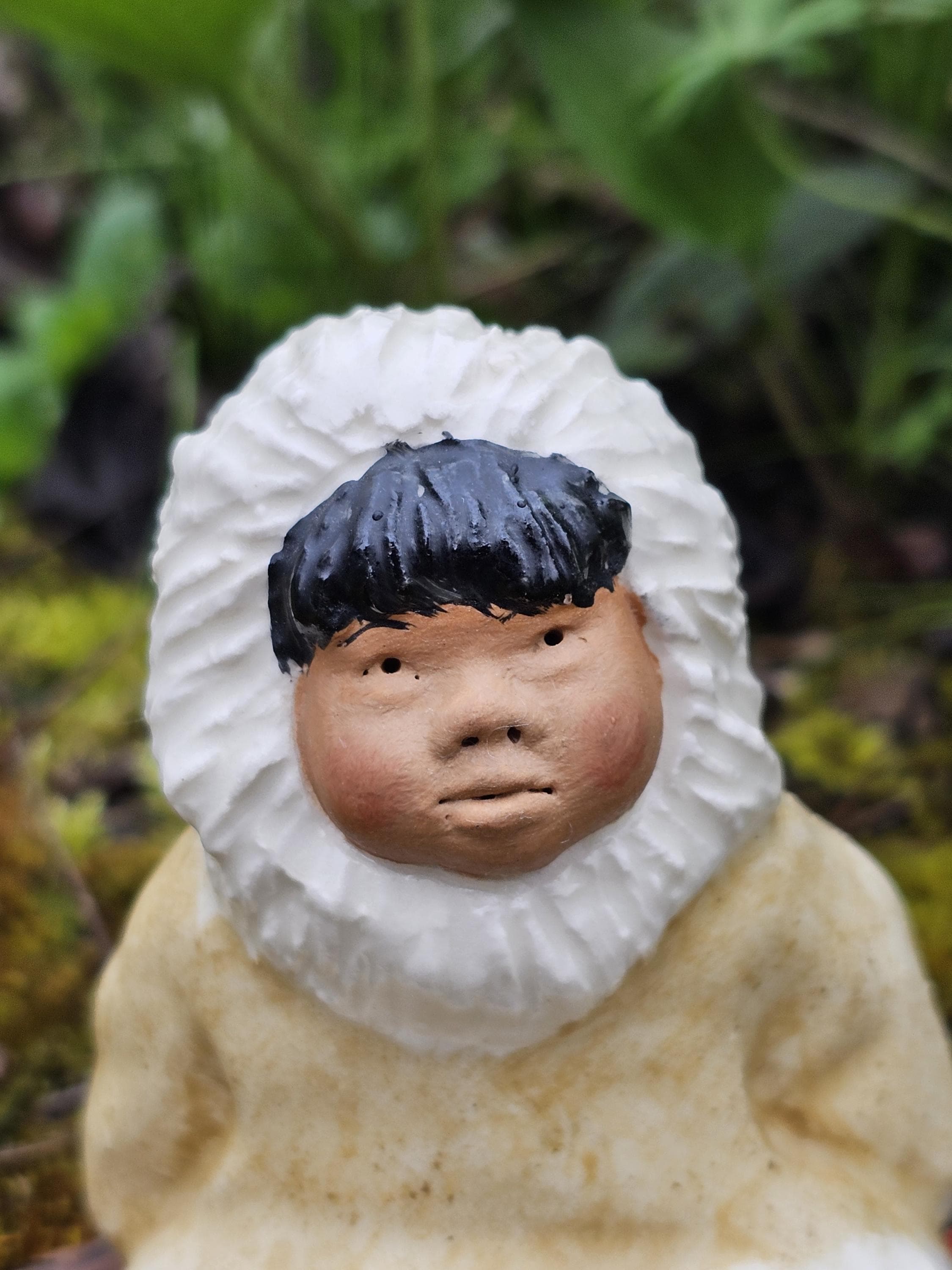 C.アラン・ジョンソン　エスキモー　陶器フィギュア C Alan Johnson Eskimo Figurines - Etsy