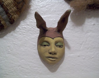 Jacqueline Hurlbert NW / Oregon Artist Mask / Sculpture titled "Innocence" ~ Signed ~ Excellent Condition