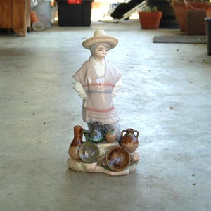 Lladro "South of the Border" # 5080, Mexican Boy Selling Pots, Juan Huerta, Made in Spain, Fine Art Lladro Porcelain, Boy Selling Pottery