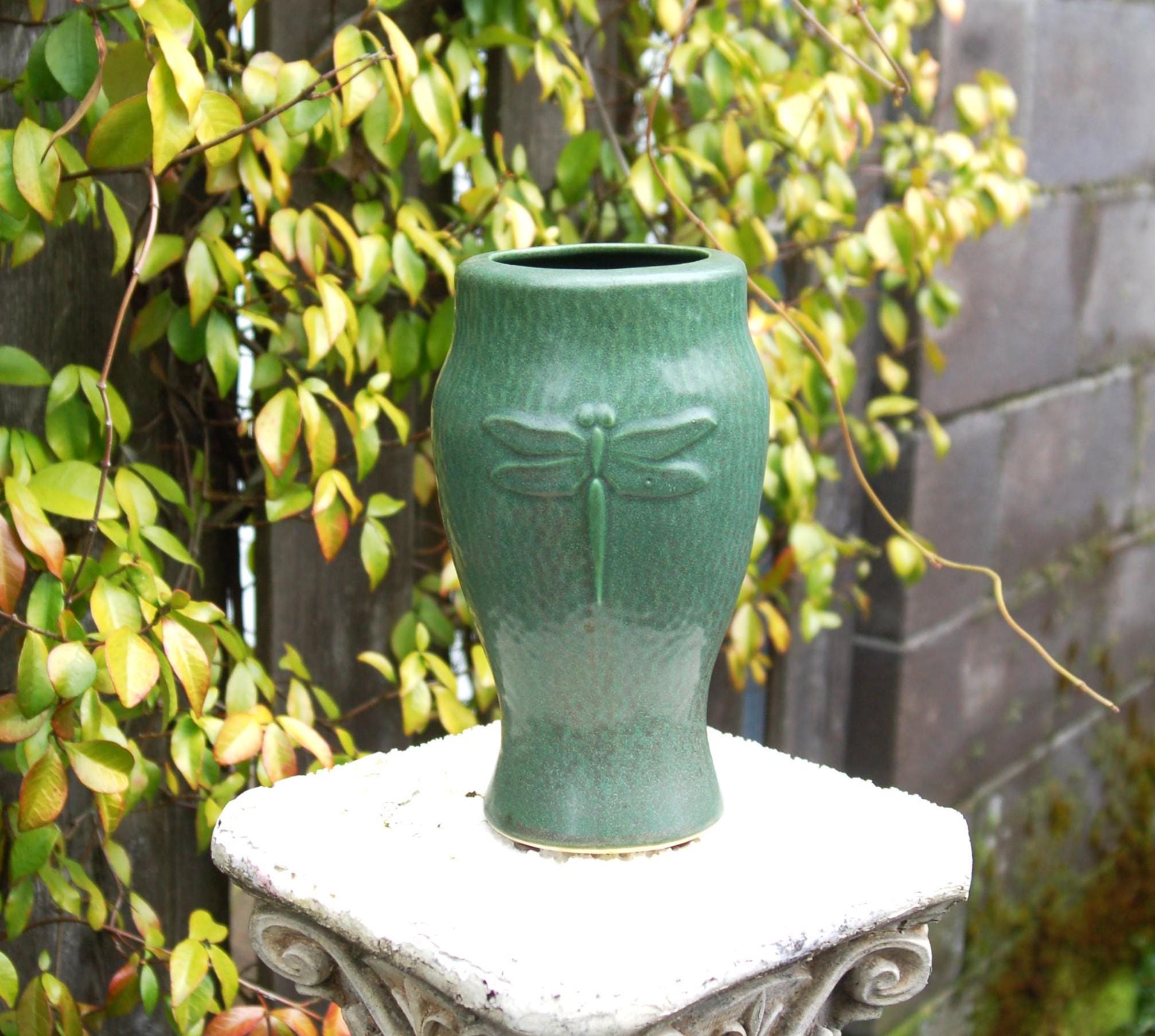 中国美術 中国台湾省 林三江 水注 飾り 置物 Chinese ceramic Guanyin water supply cup, three supply cups
