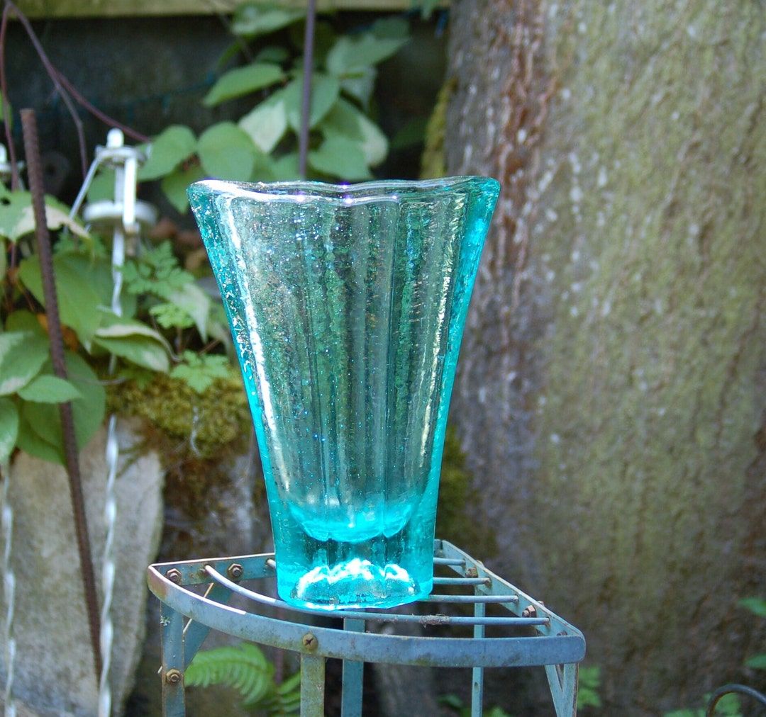 Rare Fire & Light Recycled Signed Art Glass Aurora Vase Fire and Light