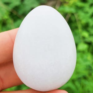 1.9&quot;+ Natural White Jade Quartz Egg Skull,Crystal,Quartz,Crystal Quartz,Egg,Skull,Crystal Egg Skull,Home Decoration,Gifts 1PC