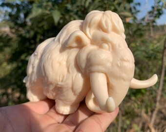 彫刻 置物　マンモス 実物大のマンモスの頭蓋骨の彫刻 - Etsy 日本