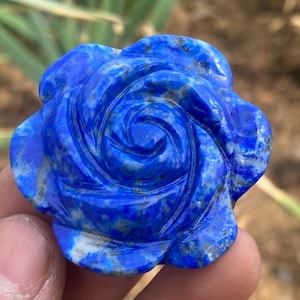 1.8''+ Natural Lapis lazuli quartz,quartz crystal,hand carved,Crystal Rose,Flowers skull,Home Decoration Crystal Gifts 1pc
