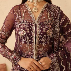 Formal dress Lehenga Choli, Hand Embroidered Organza Indian Wedding Dress, Bollywood Outfit, Bridal Lehenga for Women, Free Shipment