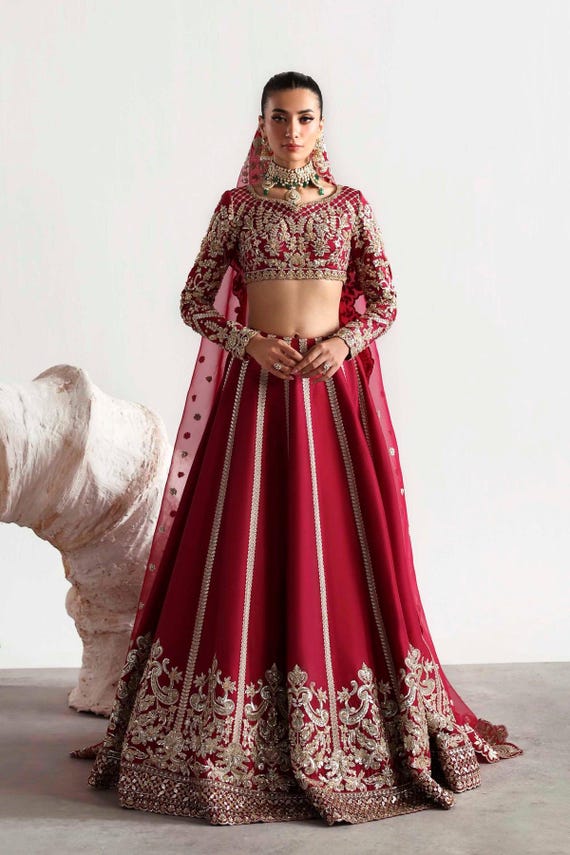 red and gold maid of honor dresses Lehenga Choli Heavy Bridesmaid Embroidery All Sizes Free Shipment wintersale25-push