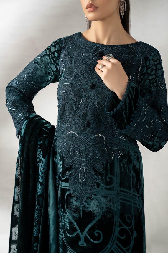 Green Velvet Fabric Formal Dress