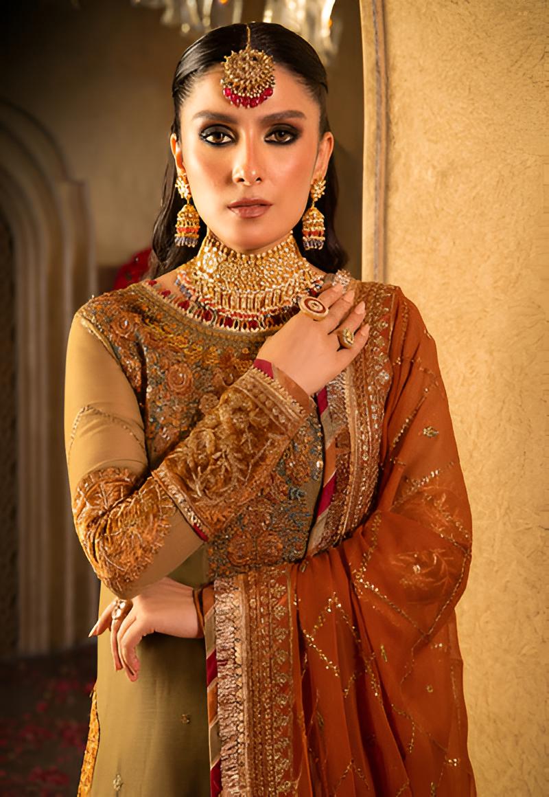 shalwar kameez women formal, Pakistani Shalwar Kameez for Women | 3-PC Embroidered Chiffon & Silk Set