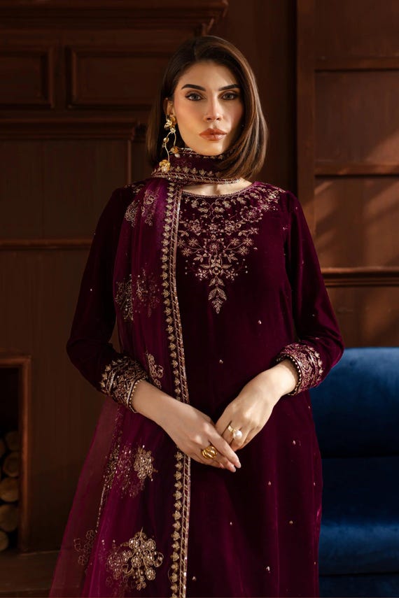 elegant cover up for dress Swan Elegance Dress main image 0