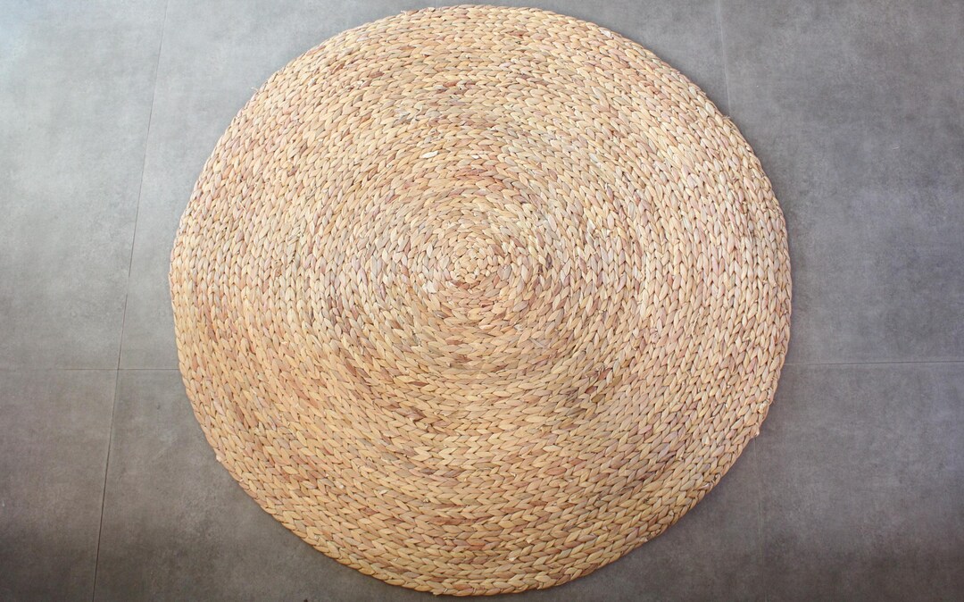 Hay Like Round Rug Handwoven Water Hyacinth Round Rug: Bohemian Eco-friendly Floor Mat - Etsy