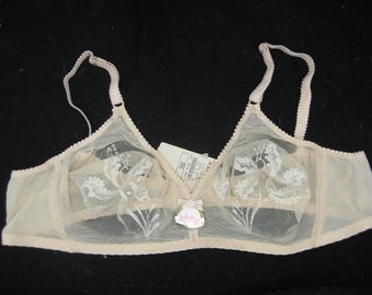 Vintage Bra & pantie girdle size 42 (USA) B cup 20 (Au) B