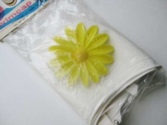 Vintage 50s Deadstock Italian Rubber White Yellow
