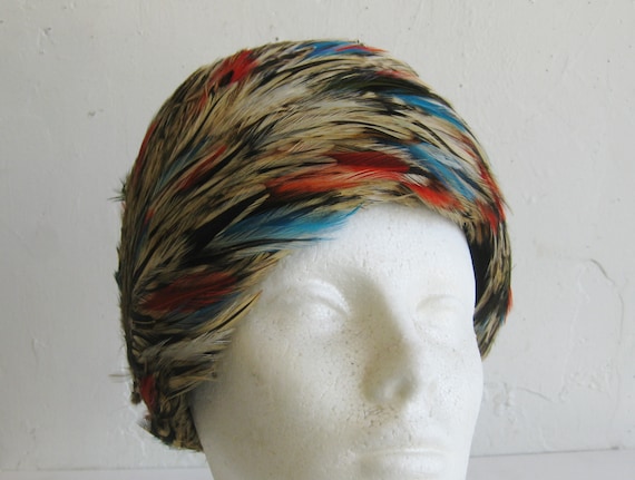 Vintage 60s Feathers Wool Felt Toque Chapeaux Hat - image 1