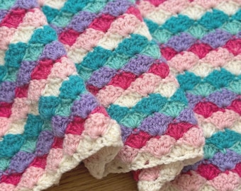 Mermaid Shells Crochet Baby Blanket Pattern: Easy Beginner Friendly Afghan Pattern Toddler Throw Newborn Baby Shower Gift (PDF Pattern)