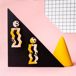 pink, yellow, black and white squiggle memphis handmade polymer clay earrings. geometrical statement dangles. colorful gift for girls